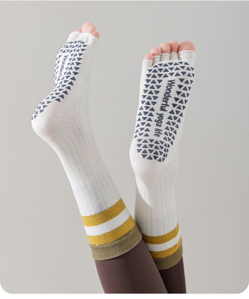 Non-Slip Yoga Toe Socks with Grips Womens Athletic Cotton Open Toe Yoga Socks